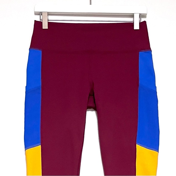 Fabletics On The Go PowerHold High Waisted Legging Pockets Colorblock SZ Medium - Picture 8 of 12